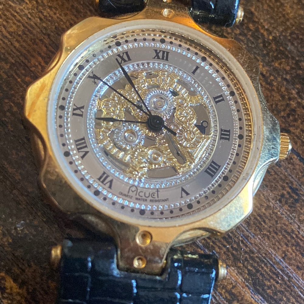 Acuet Womens Watch - open gears look - Needs Battery